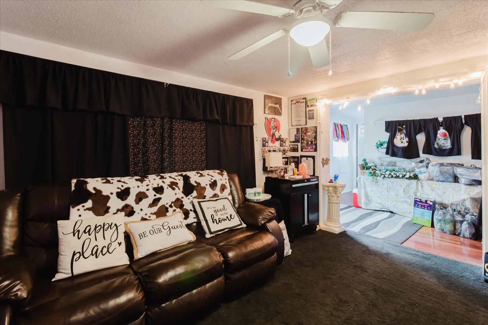 REGENCY PARK - Residential