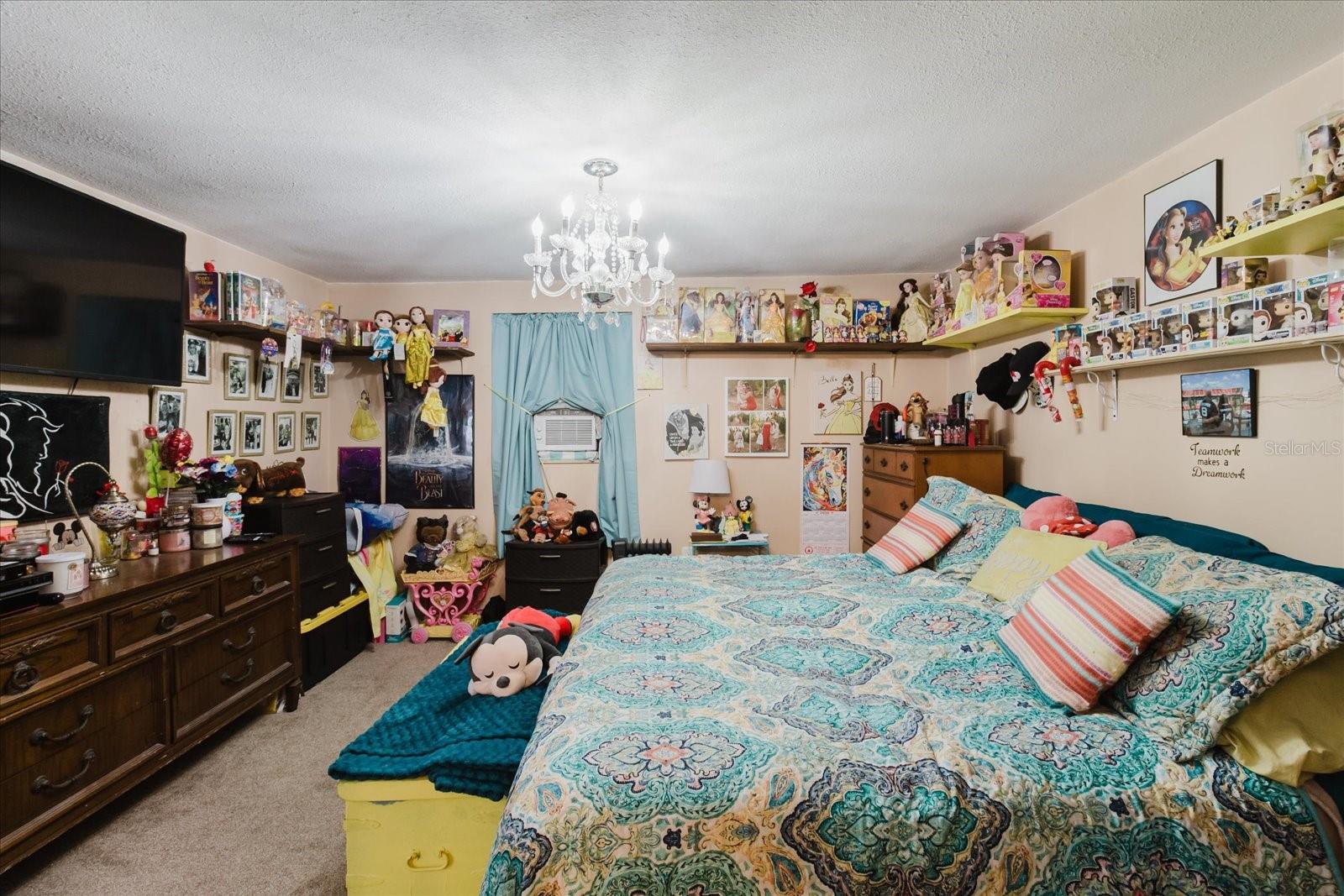 REGENCY PARK - Residential