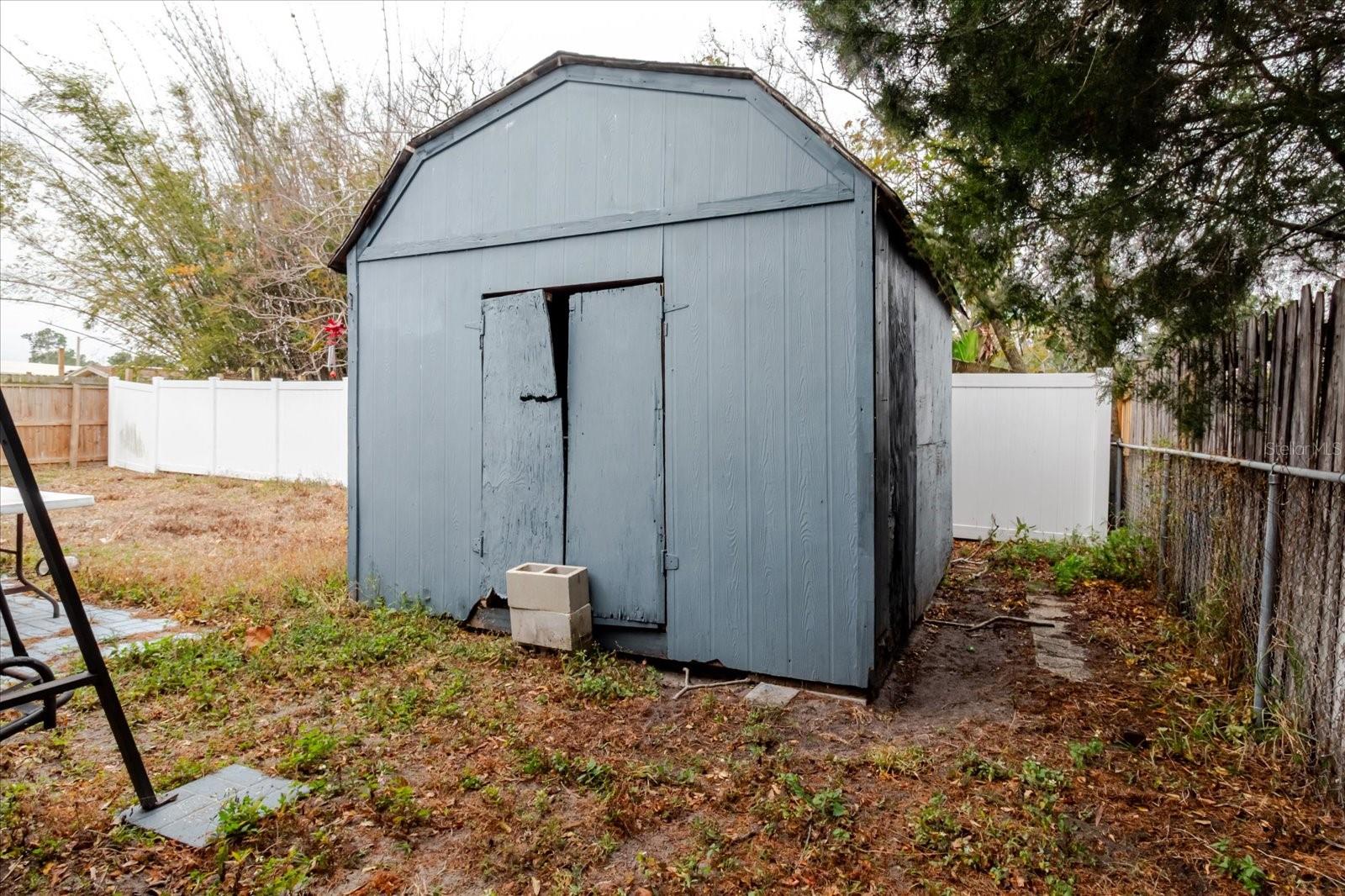 REGENCY PARK - Residential