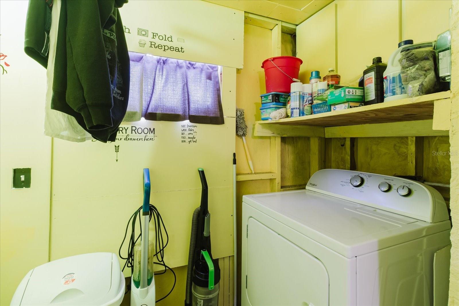 REGENCY PARK - Residential