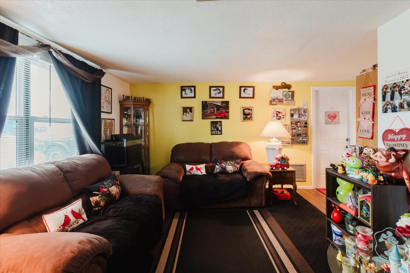 REGENCY PARK - Residential