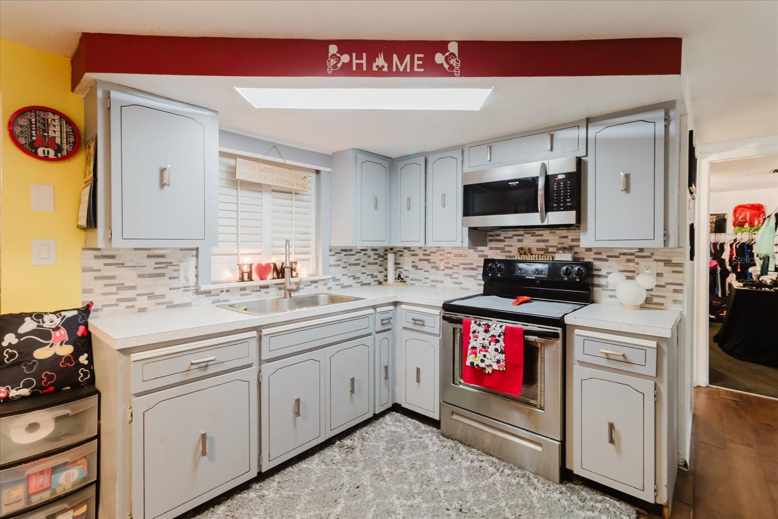 REGENCY PARK - Residential