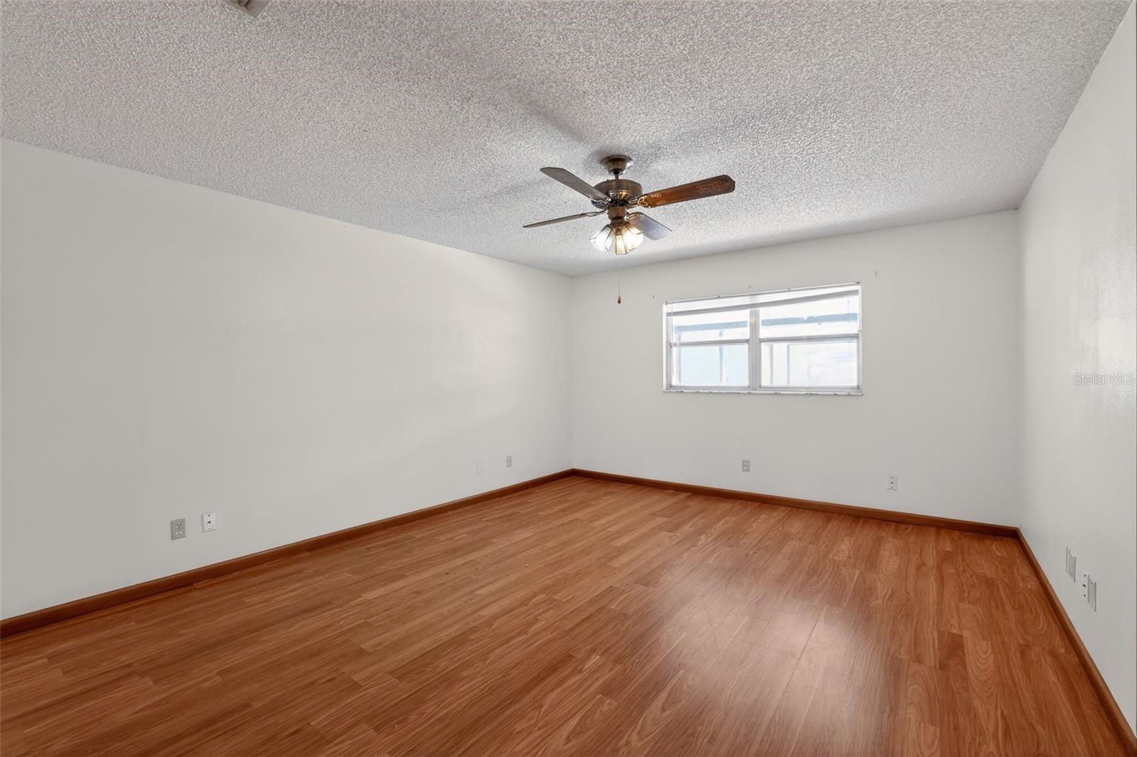 BRANDON GROVES SEC ONE - Residential