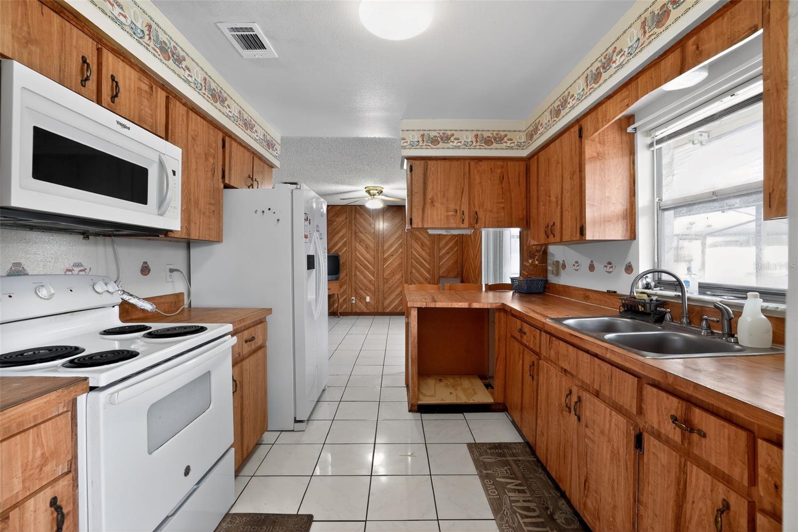 BRANDON GROVES SEC ONE - Residential