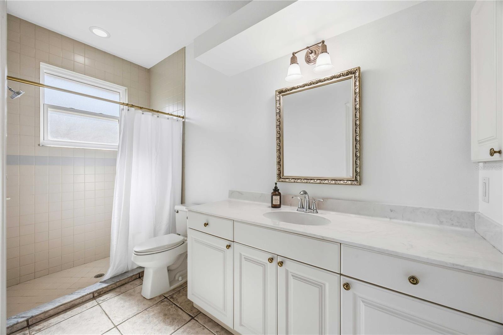 MAGNOLIA POND - Residential