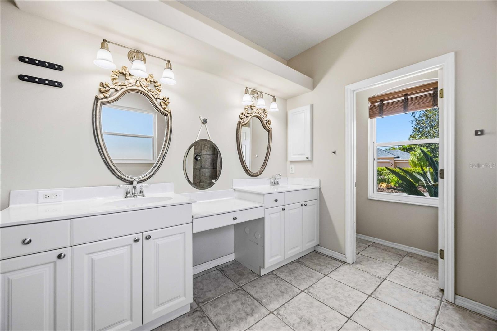 MAGNOLIA POND - Residential