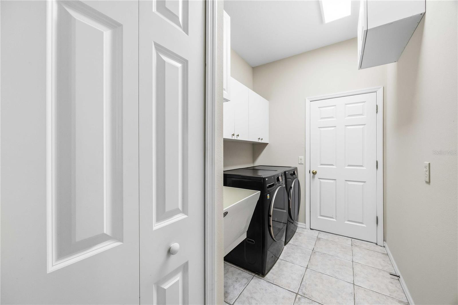 MAGNOLIA POND - Residential