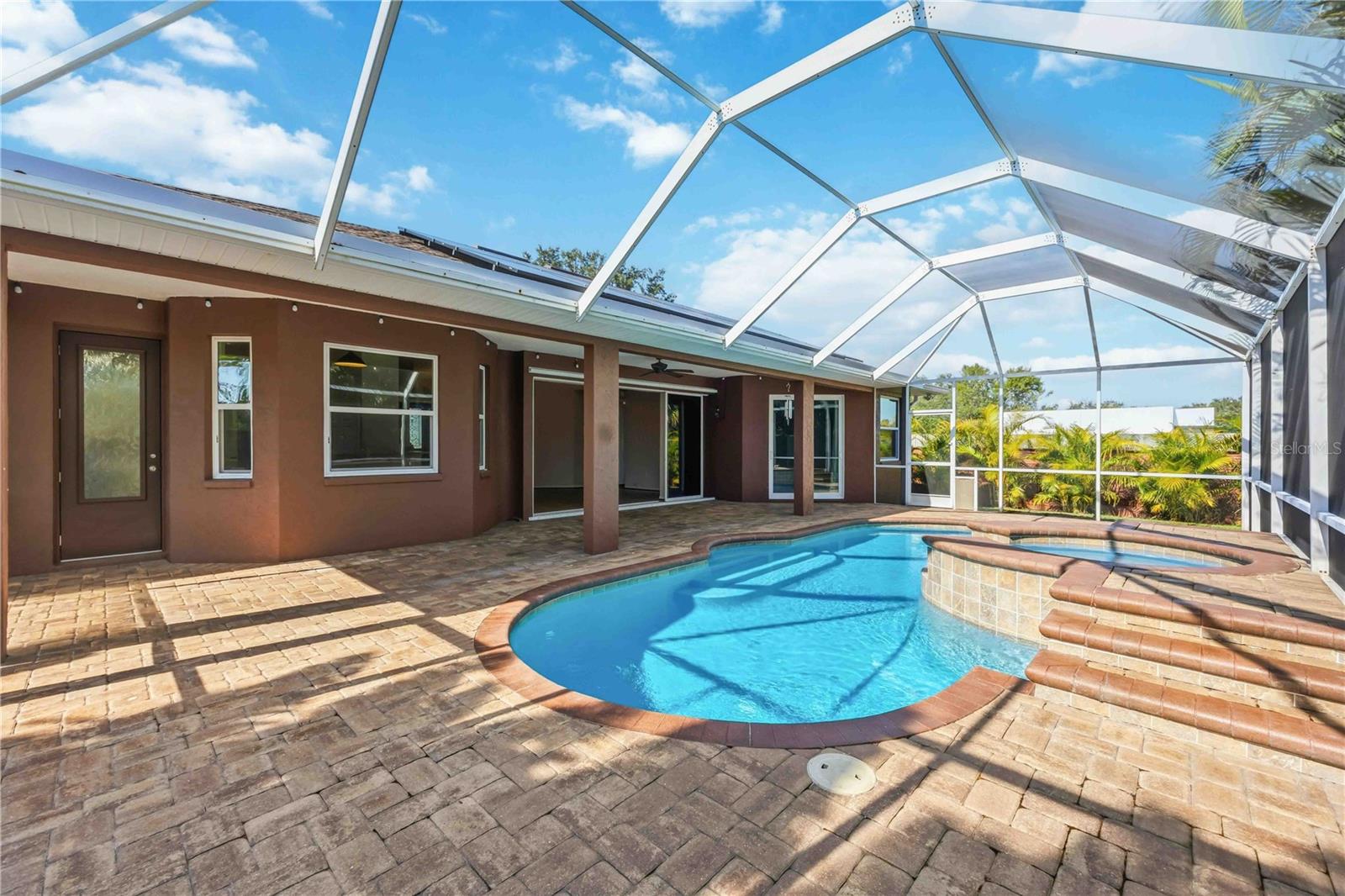 MAGNOLIA POND - Residential