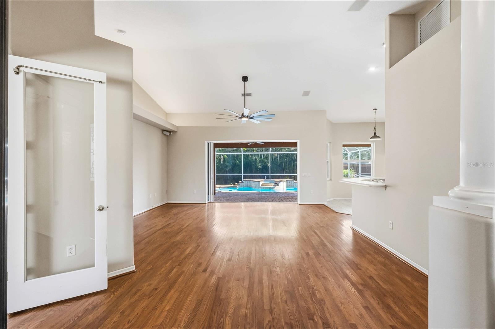 MAGNOLIA POND - Residential