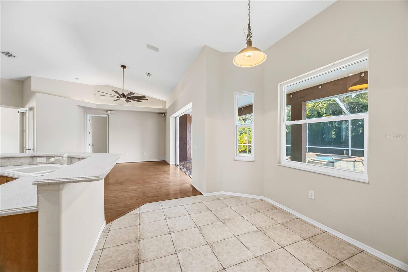 MAGNOLIA POND - Residential