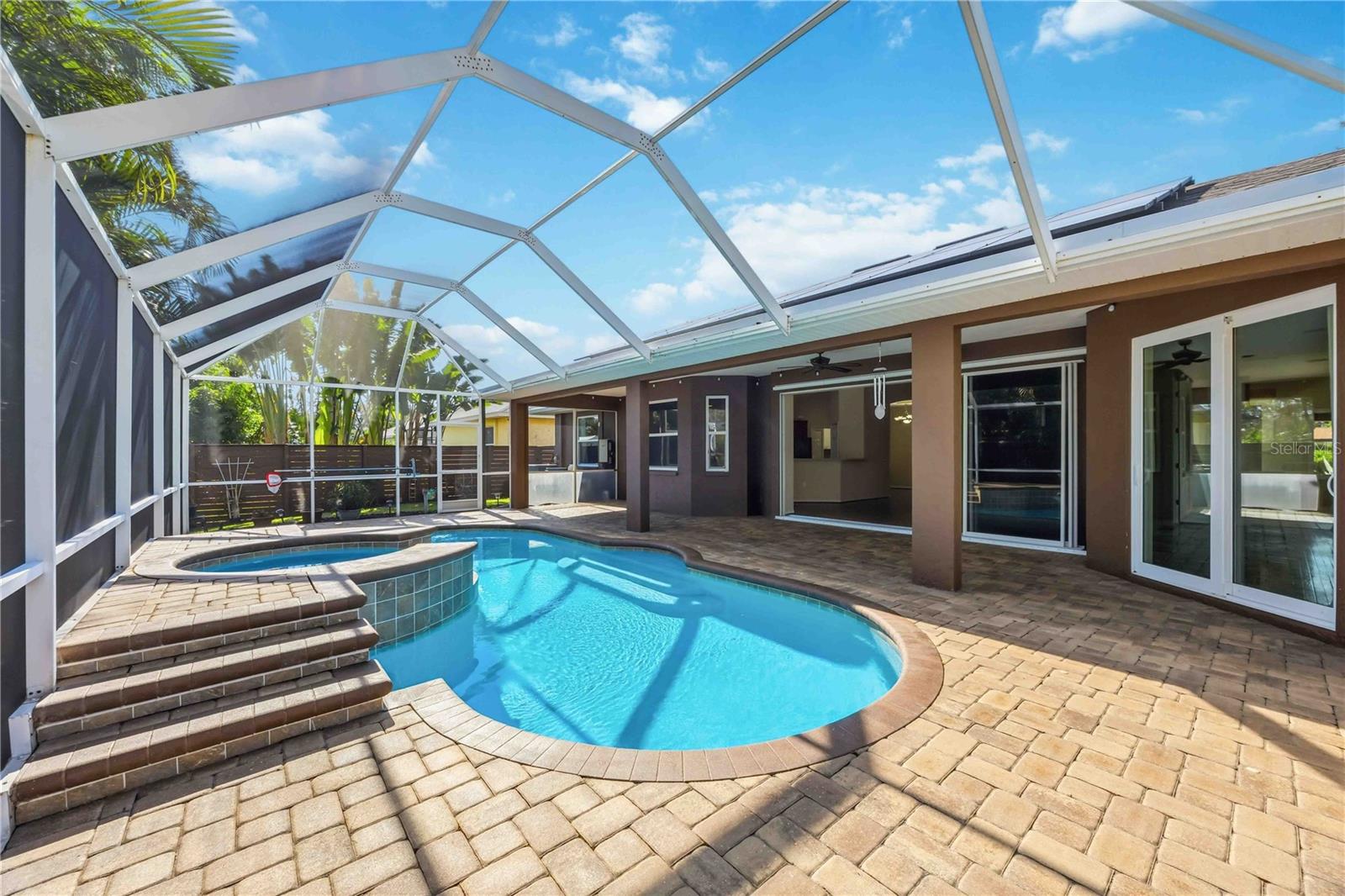 MAGNOLIA POND - Residential