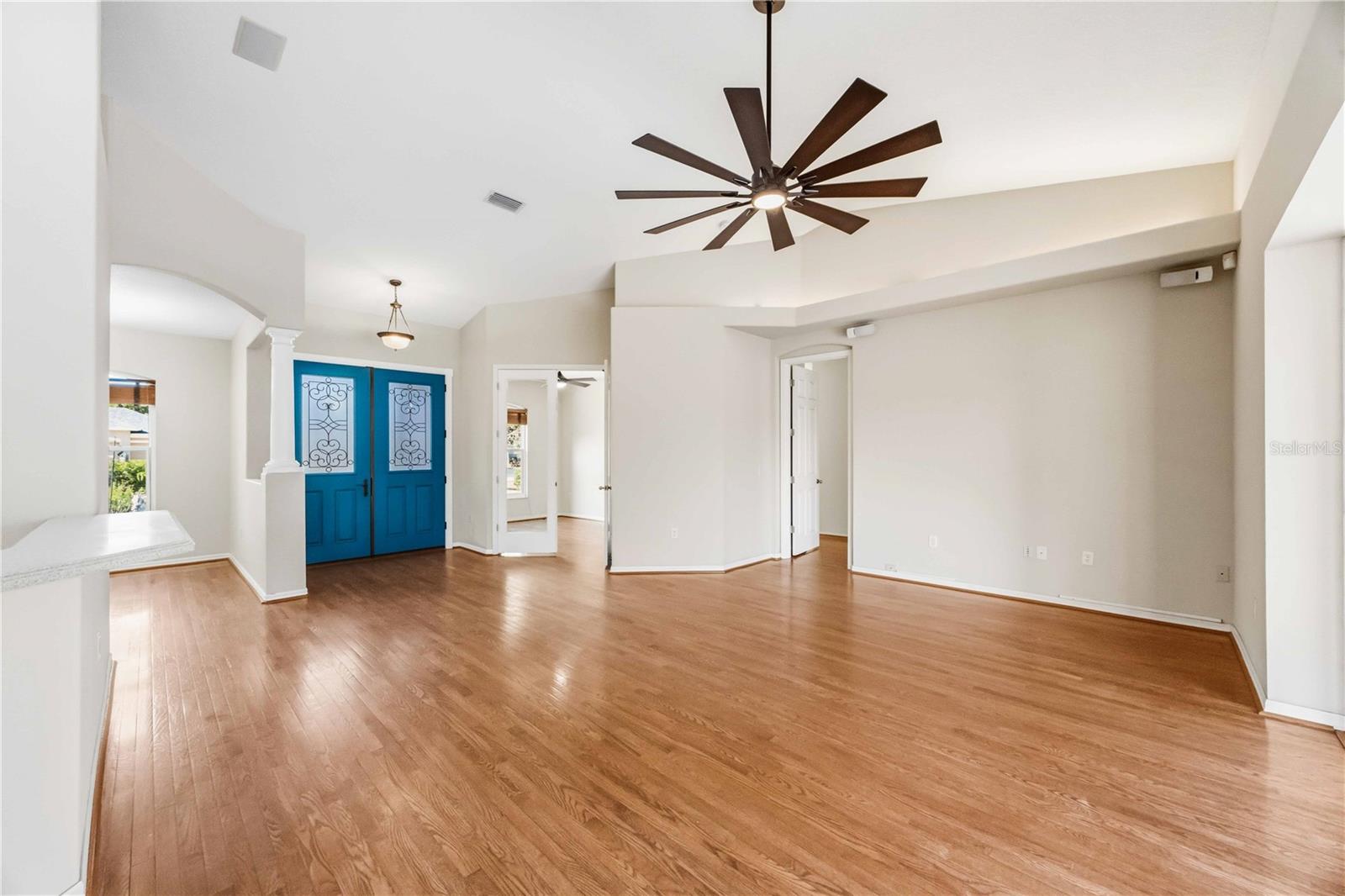 MAGNOLIA POND - Residential