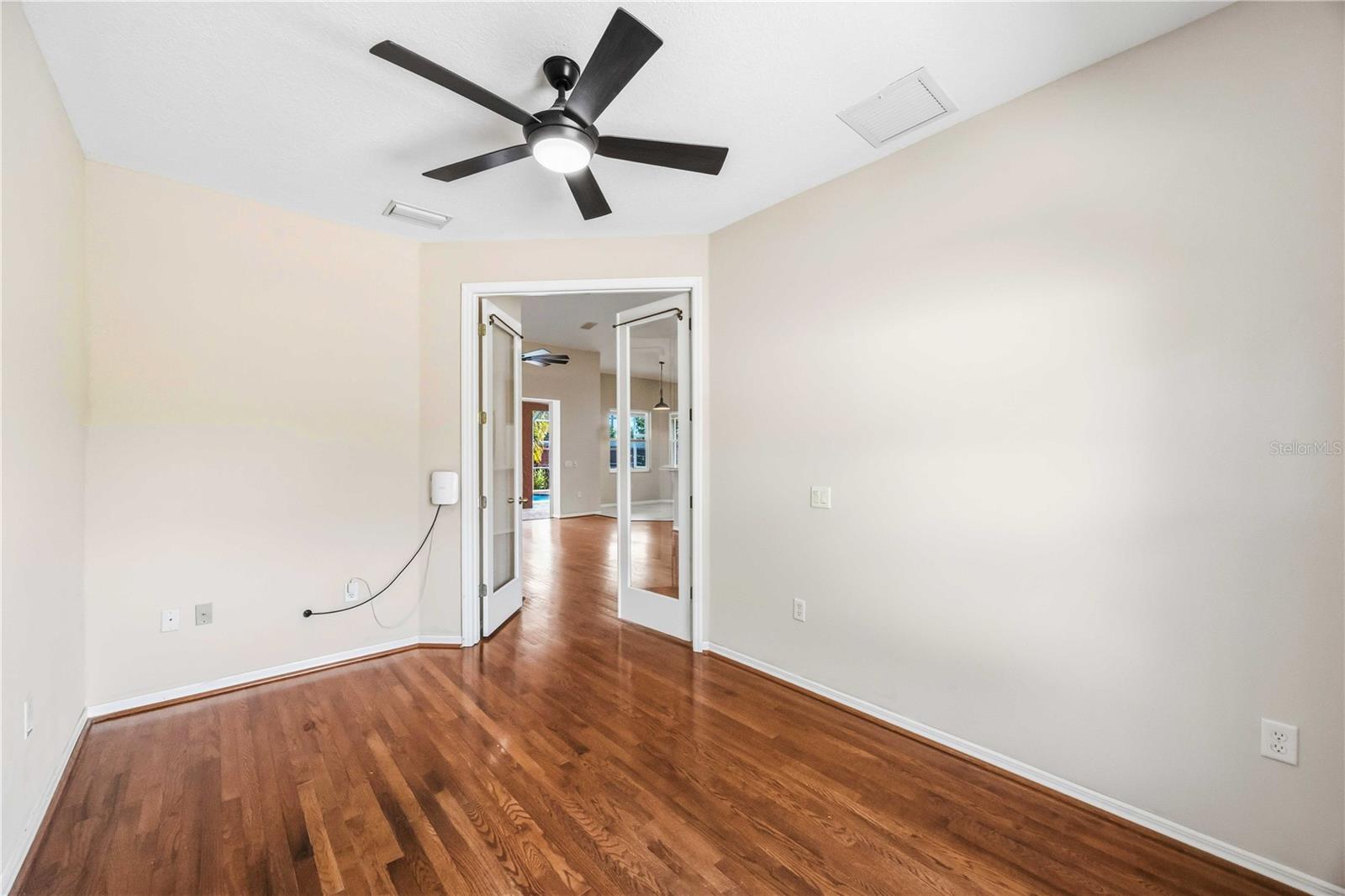 MAGNOLIA POND - Residential