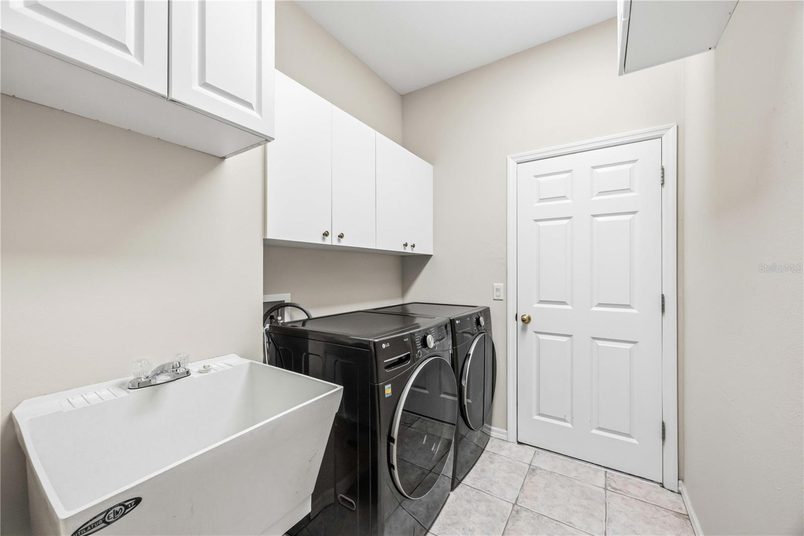 MAGNOLIA POND - Residential