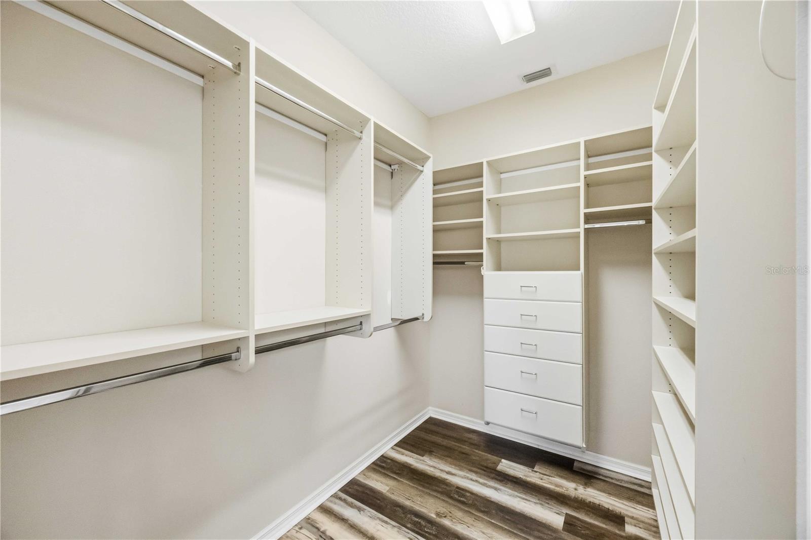 MAGNOLIA POND - Residential