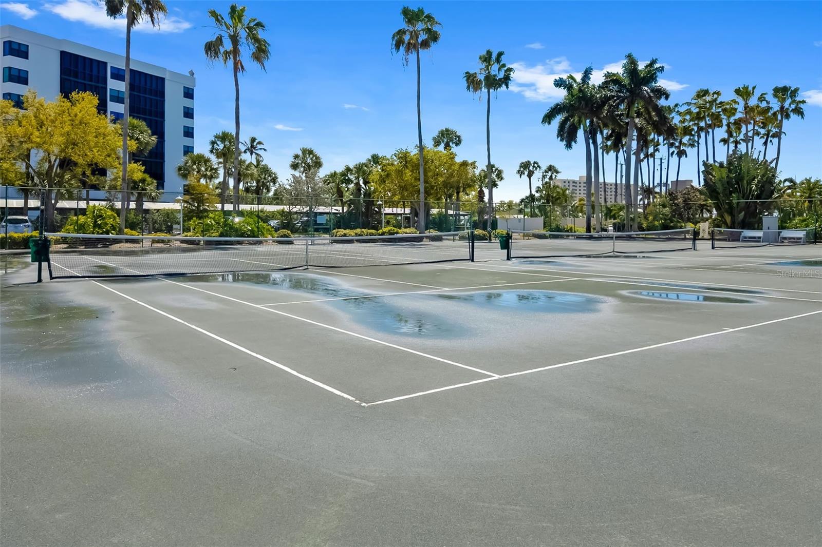 DOLPHIN BAY-SIESTA KEY SEC A - Residential