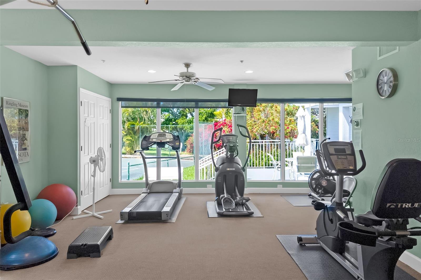 DOLPHIN BAY-SIESTA KEY SEC A - Residential