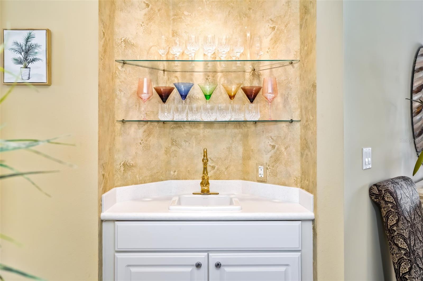 DOLPHIN BAY-SIESTA KEY SEC A - Residential