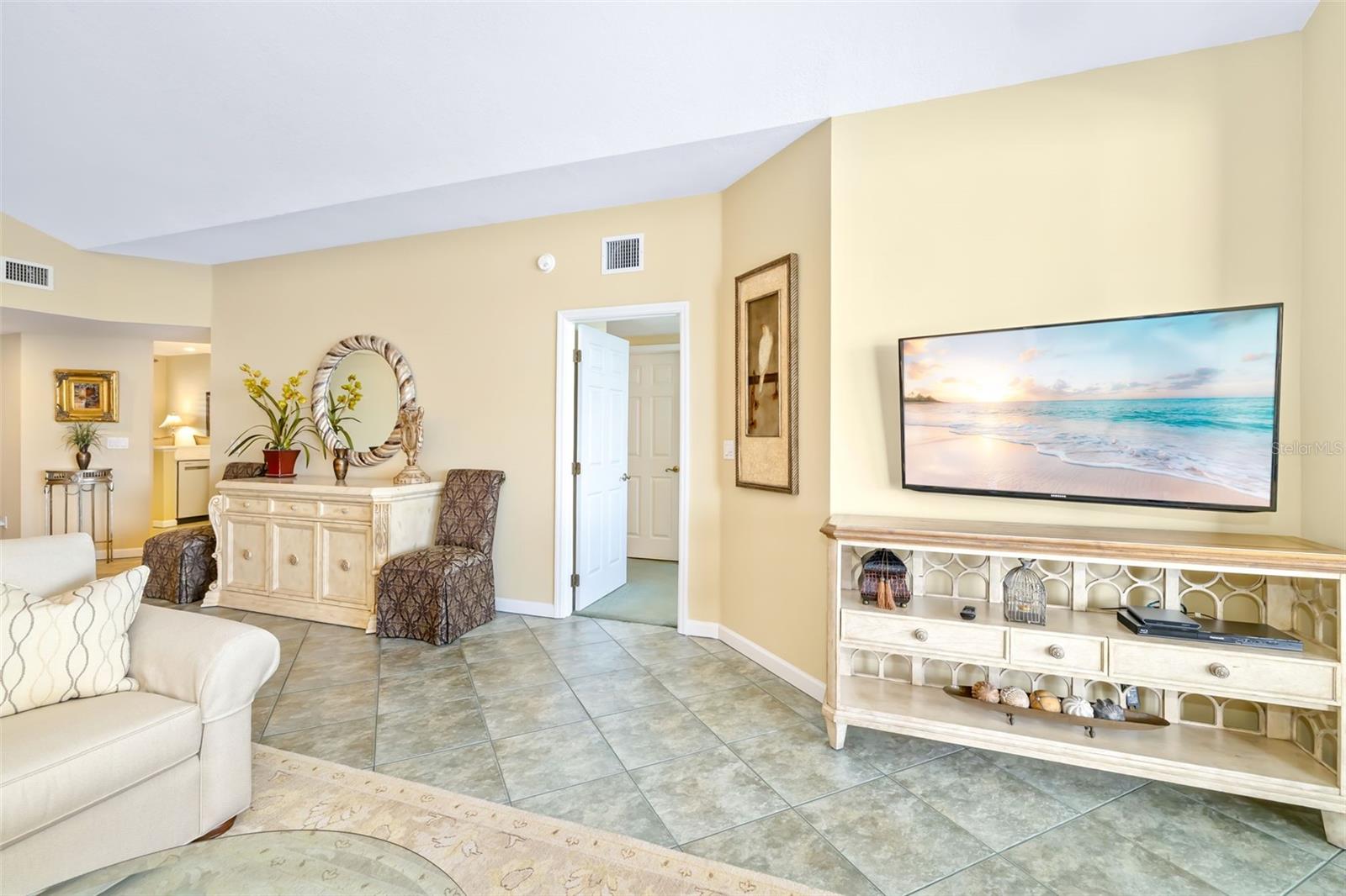 DOLPHIN BAY-SIESTA KEY SEC A - Residential