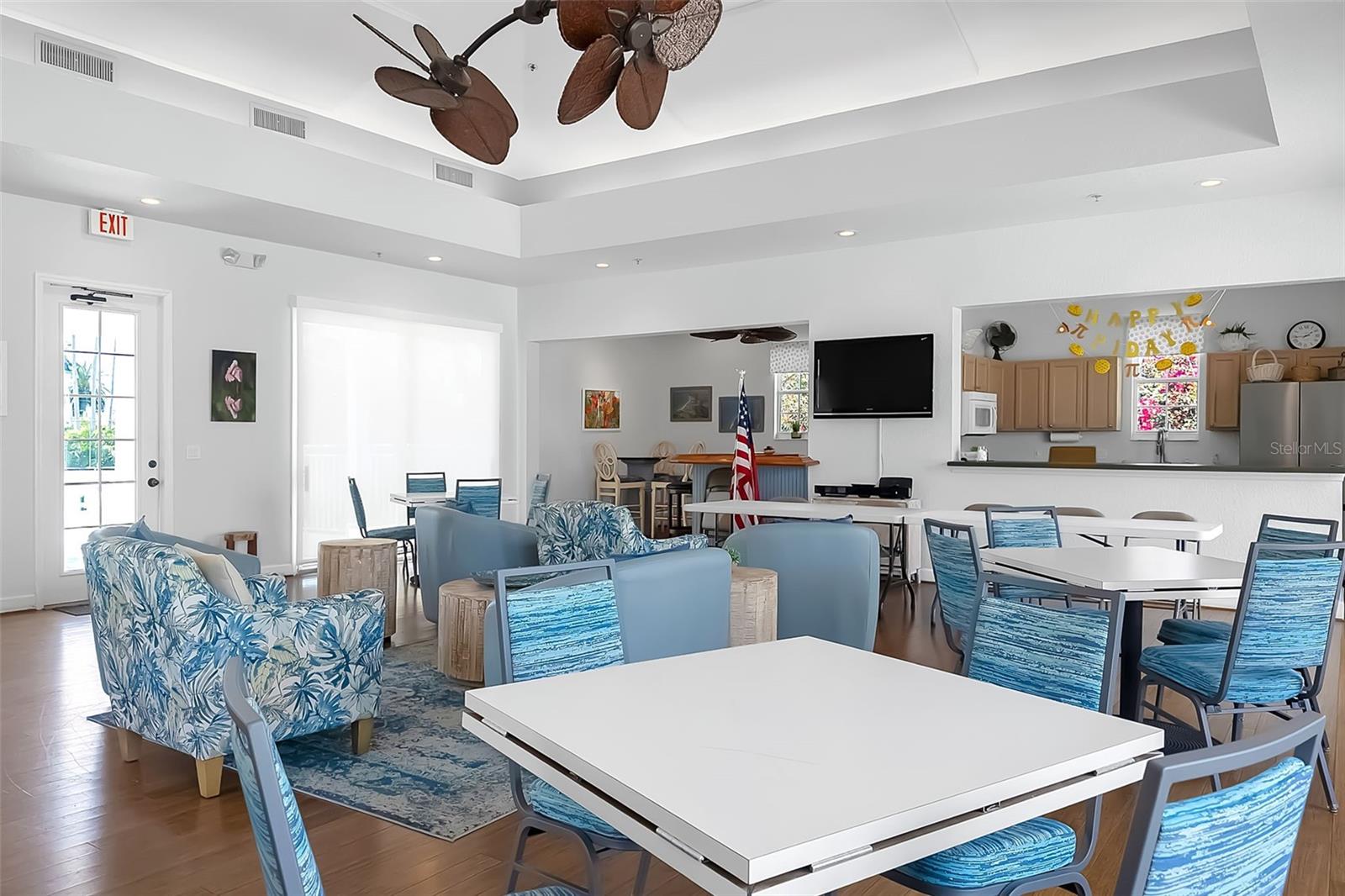 DOLPHIN BAY-SIESTA KEY SEC A - Residential