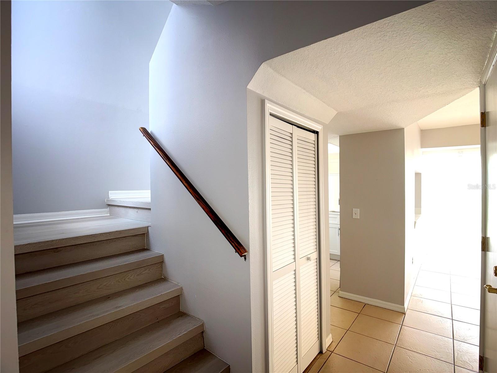 ISLAND CLUB WEST PH 1 - Residential Lease