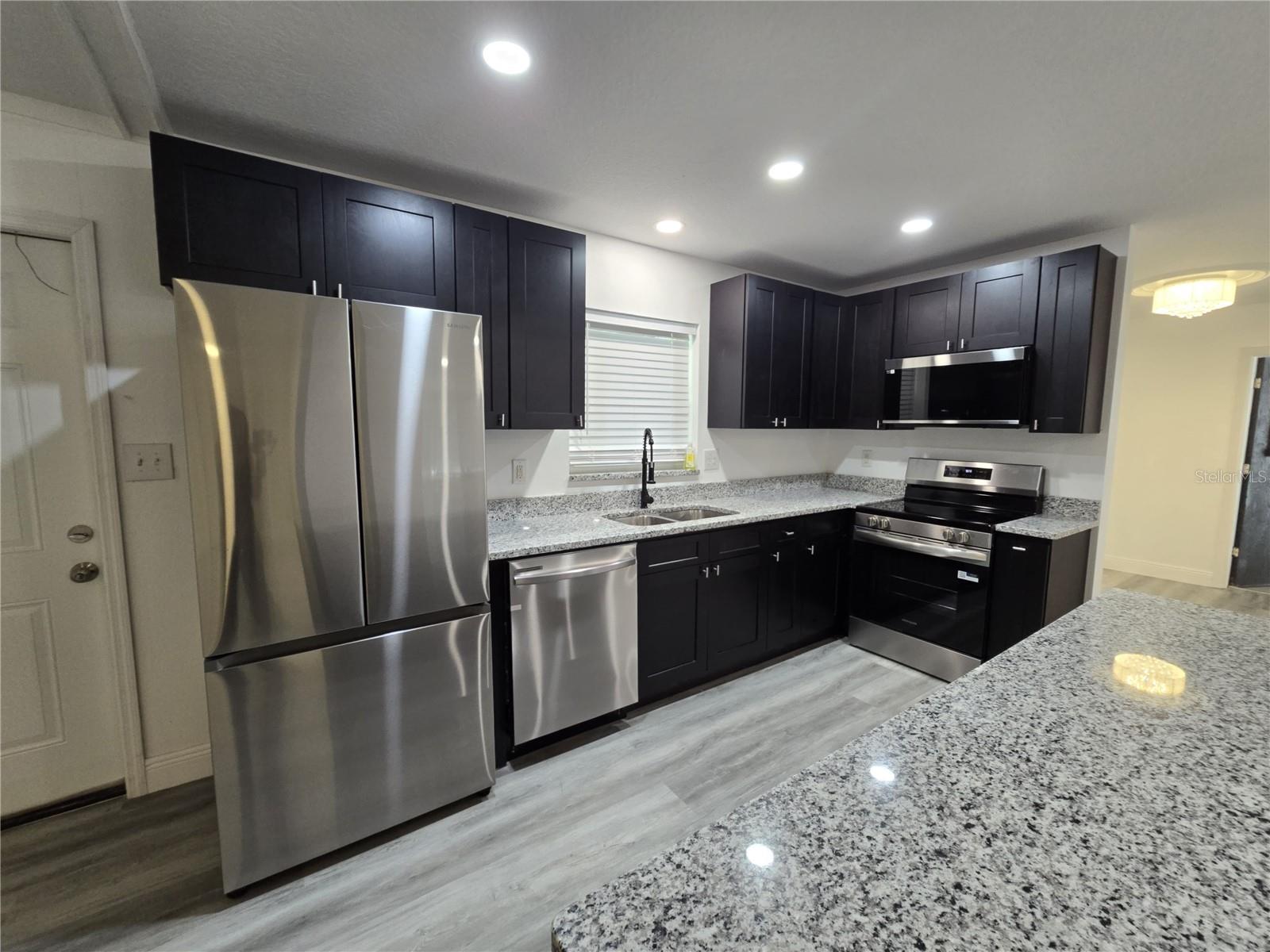 RIO GRANDE PARK - Residential Lease