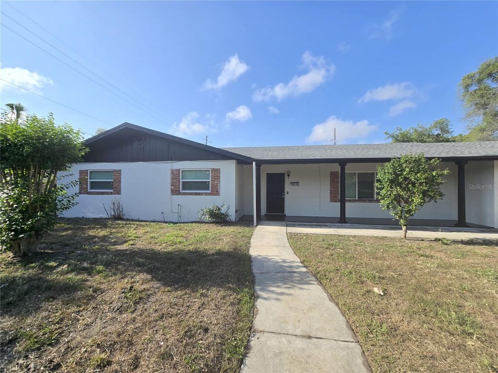 Photo of 1816 Rendale Drive, Orlando, FL 32805 (MLS # O6403782)