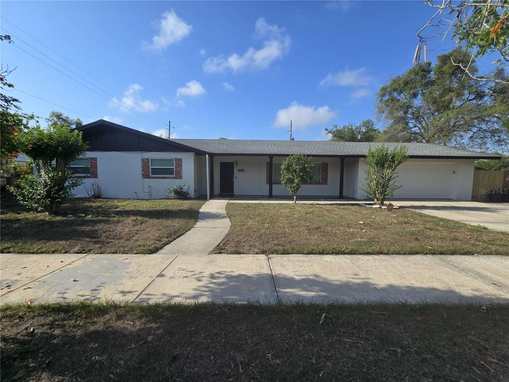 Photo of 1816 Rendale Drive, Orlando, FL 32805 (MLS # O6403782)