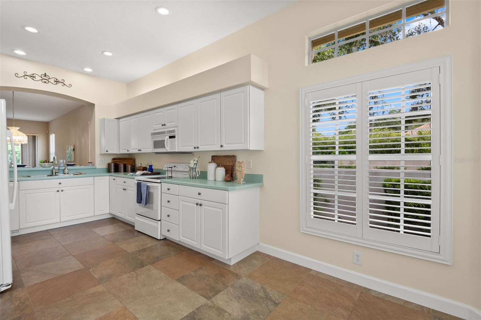 CROSS CREEK - UNIT TWO - Residential