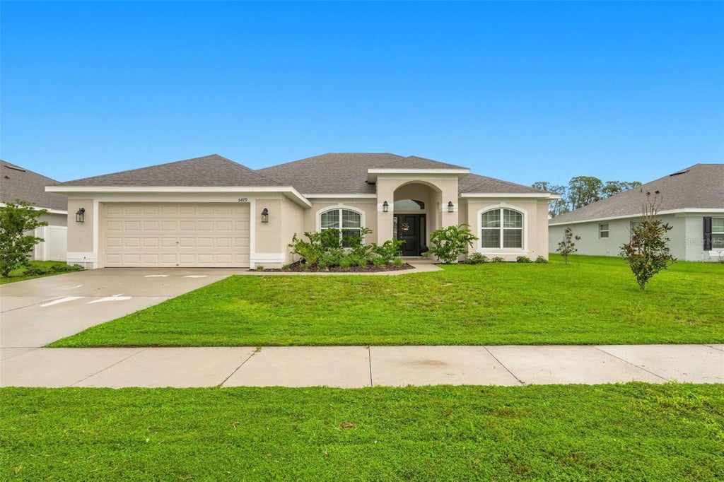 Photo of 5479 Knights Landing Dr, Lakeland, FL 33810 (MLS # TB8547303)