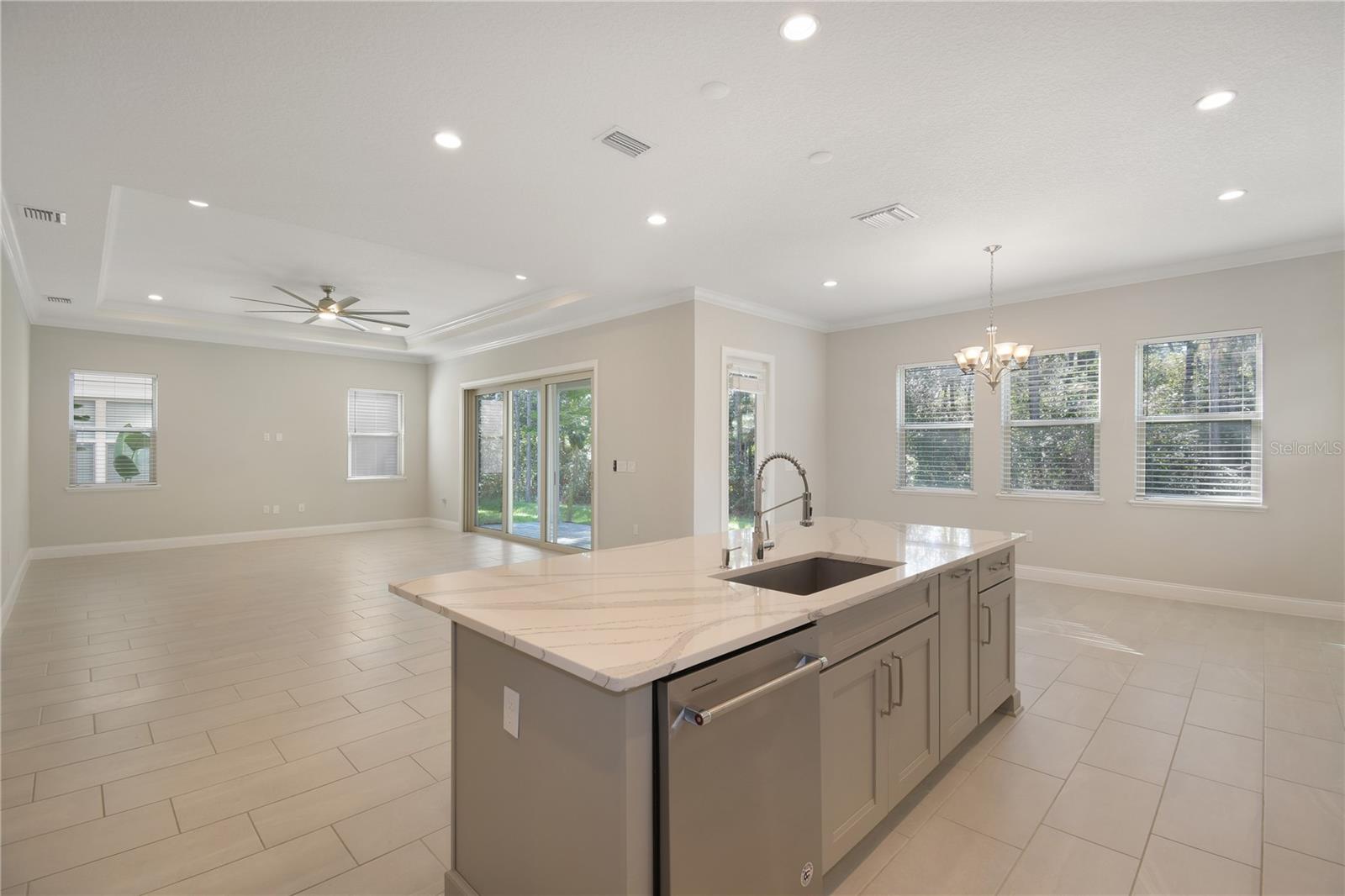 ROYAL CYPRESS PRESERVE - Residential Lease