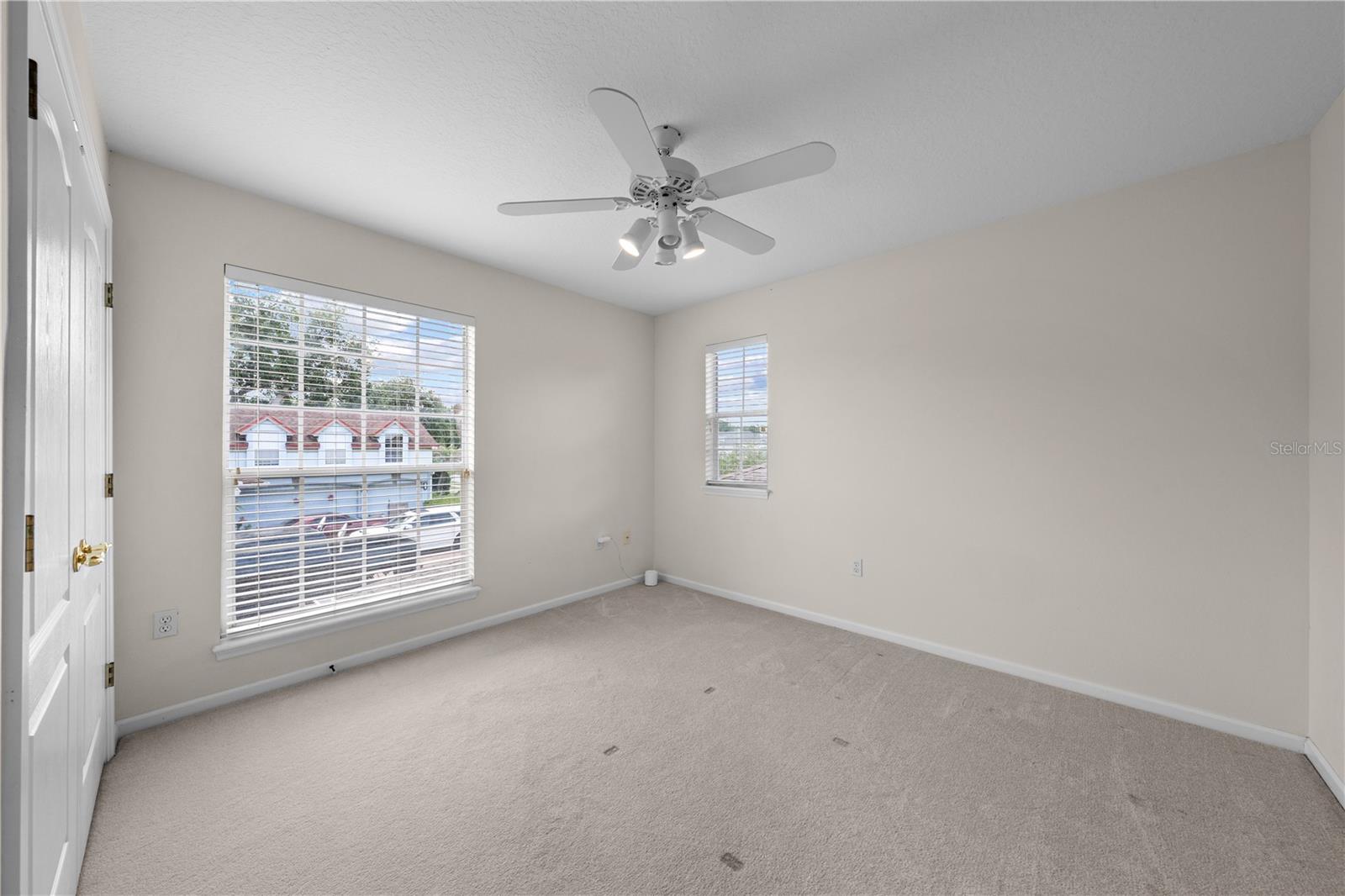 ASHLEY COVE UNIT 1 - Residential