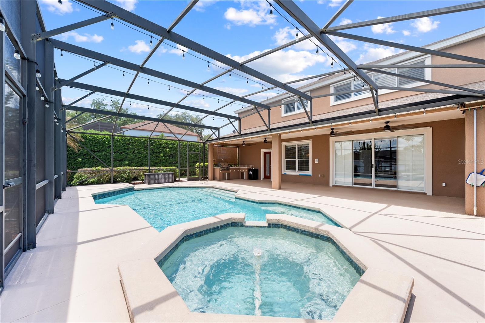 ASHLEY COVE UNIT 1 - Residential