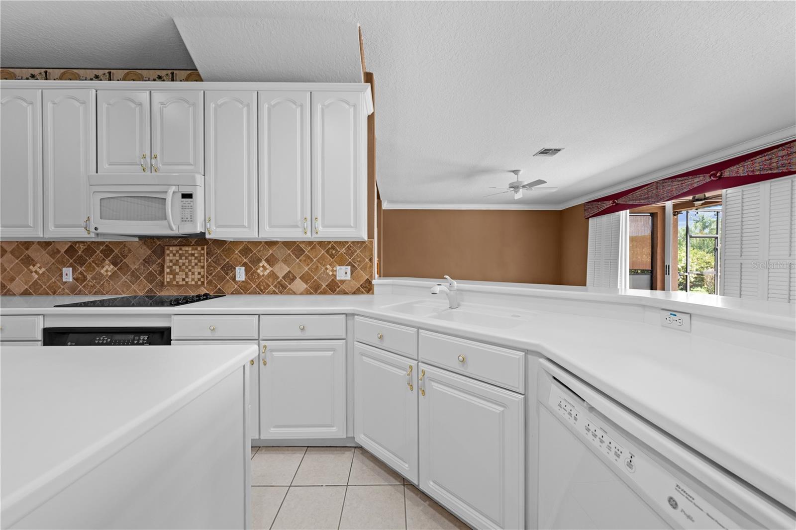 ASHLEY COVE UNIT 1 - Residential