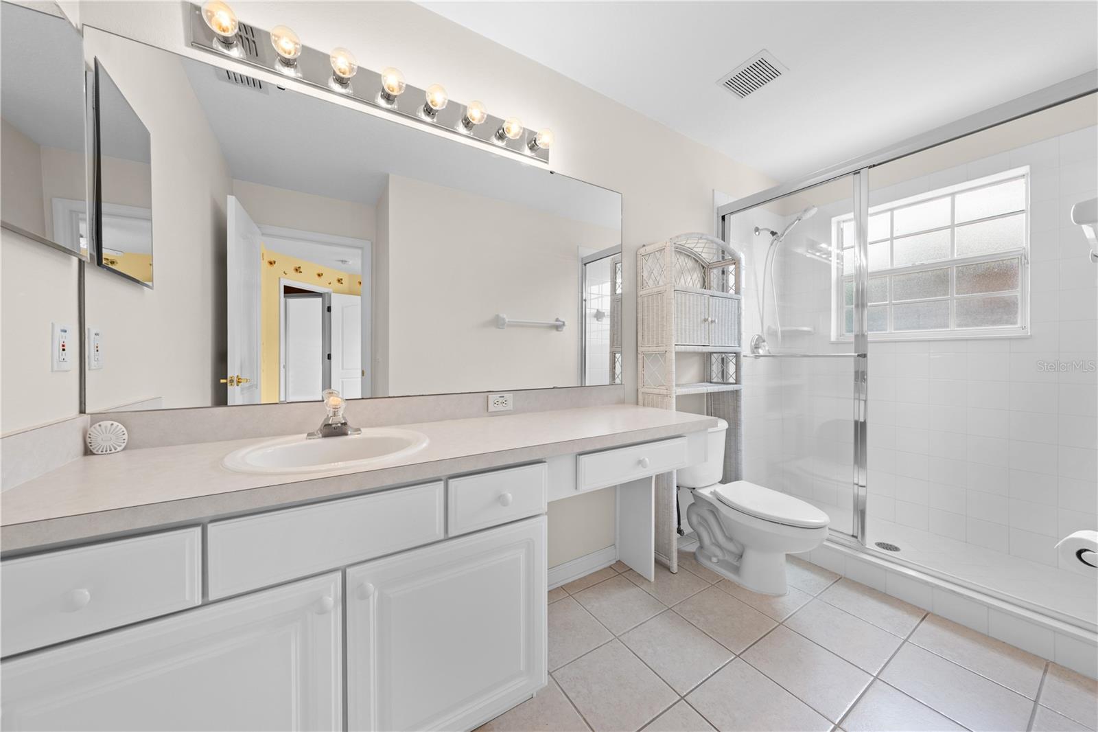 ASHLEY COVE UNIT 1 - Residential