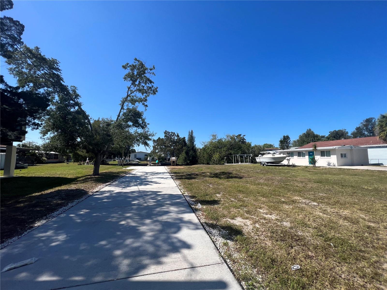 VISTA DEL MAR - Land