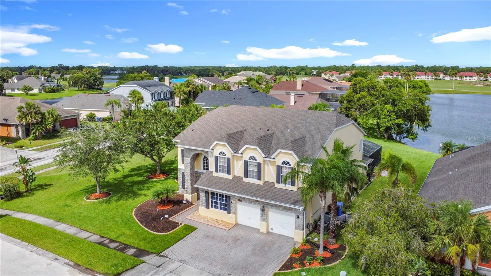 2460 THE OAKS BOULEVARD