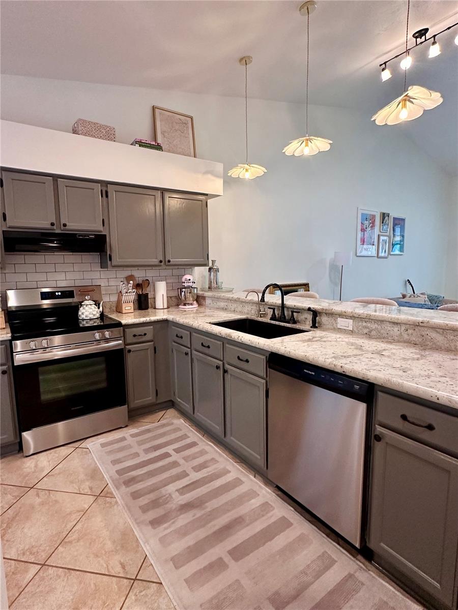 THE VILLAS OF WEST END - Residential
