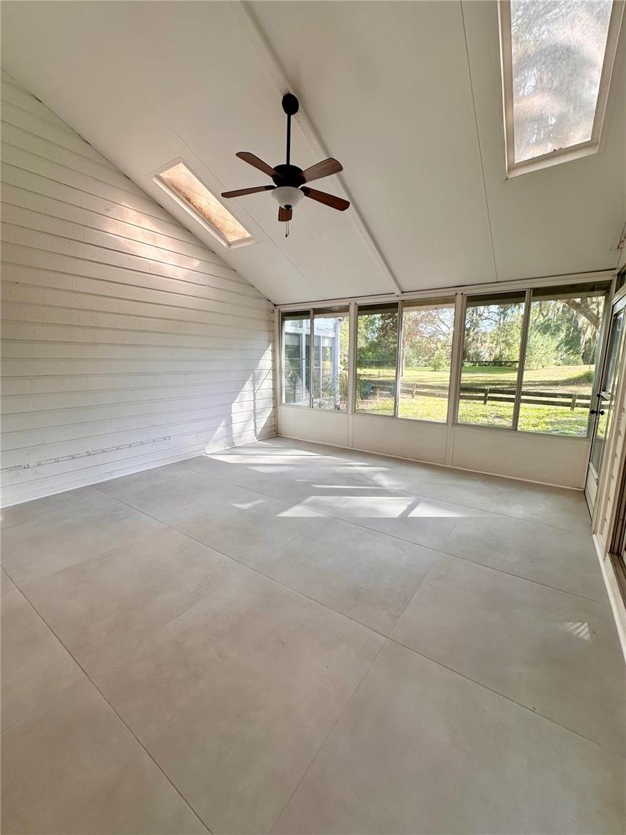 THE VILLAS OF WEST END - Residential