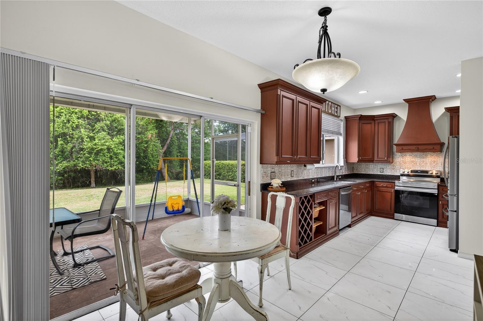 STONEYBROOK - Residential