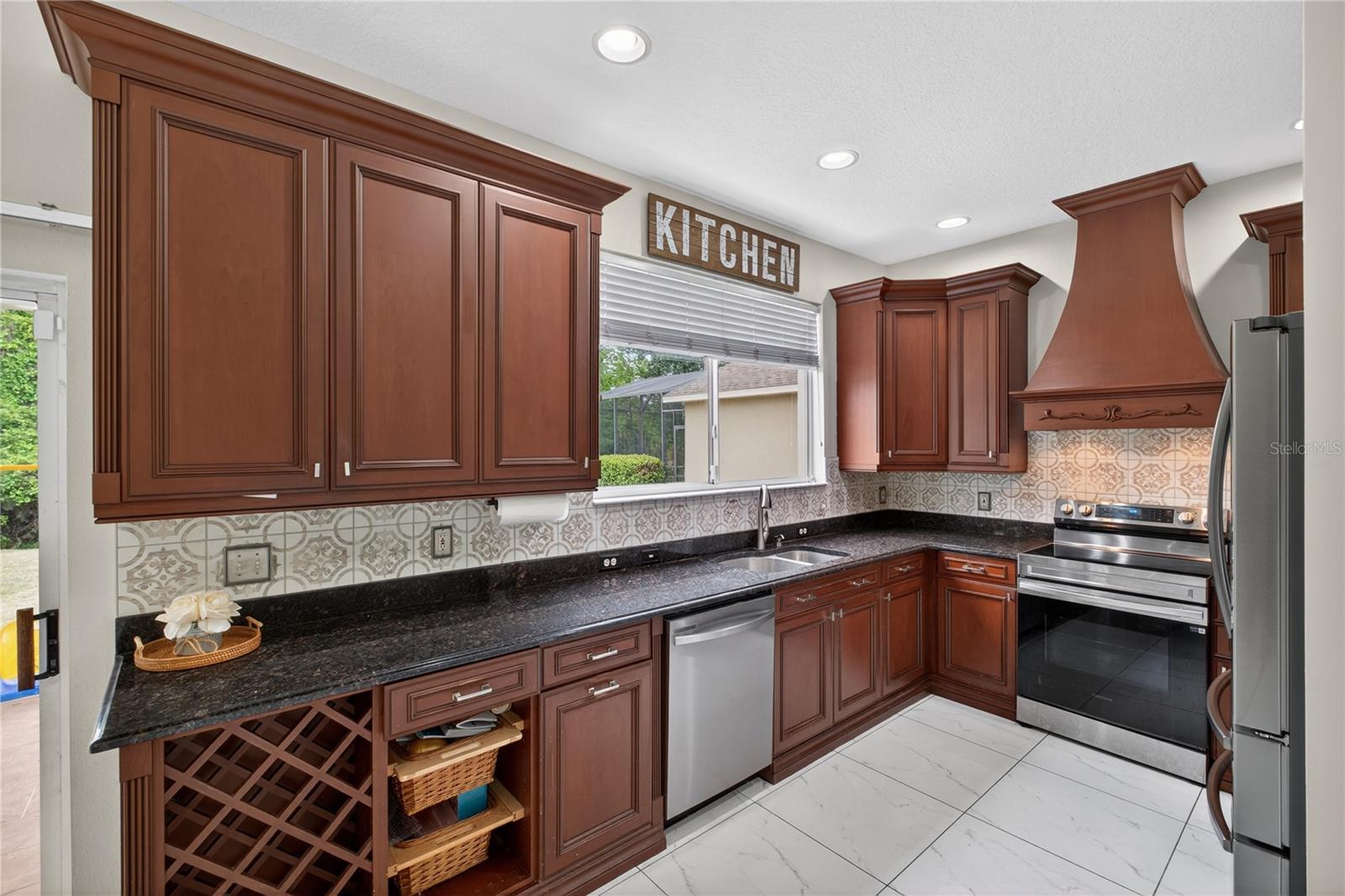 STONEYBROOK - Residential