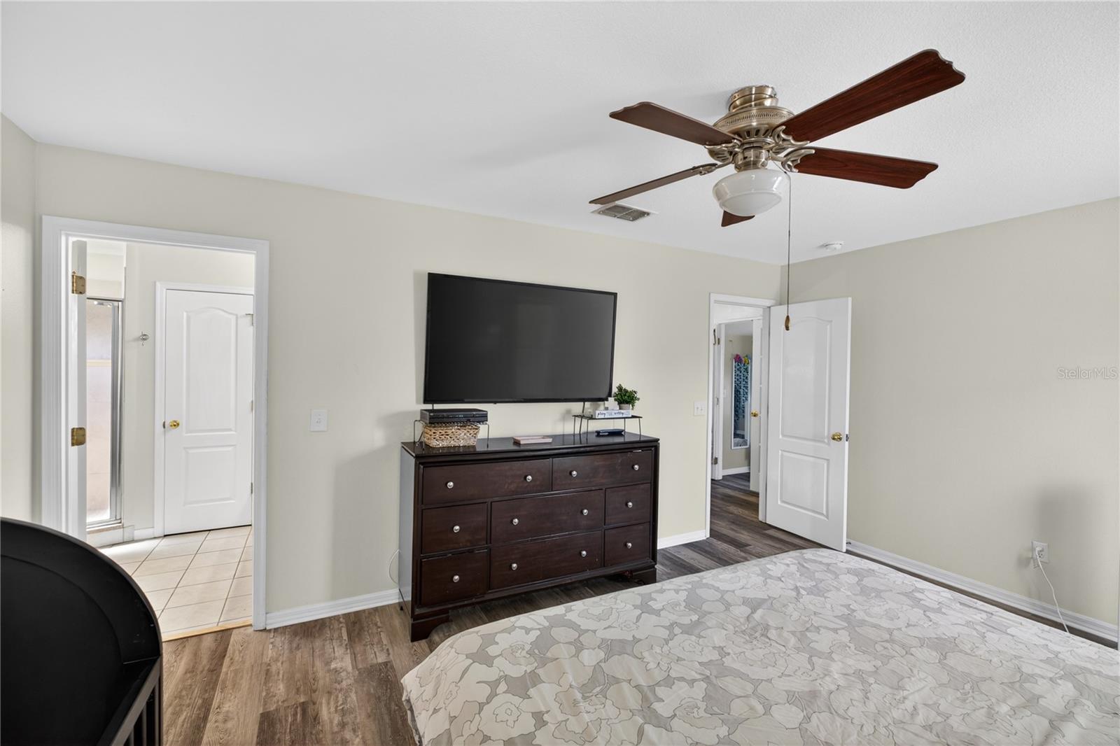 STONEYBROOK - Residential
