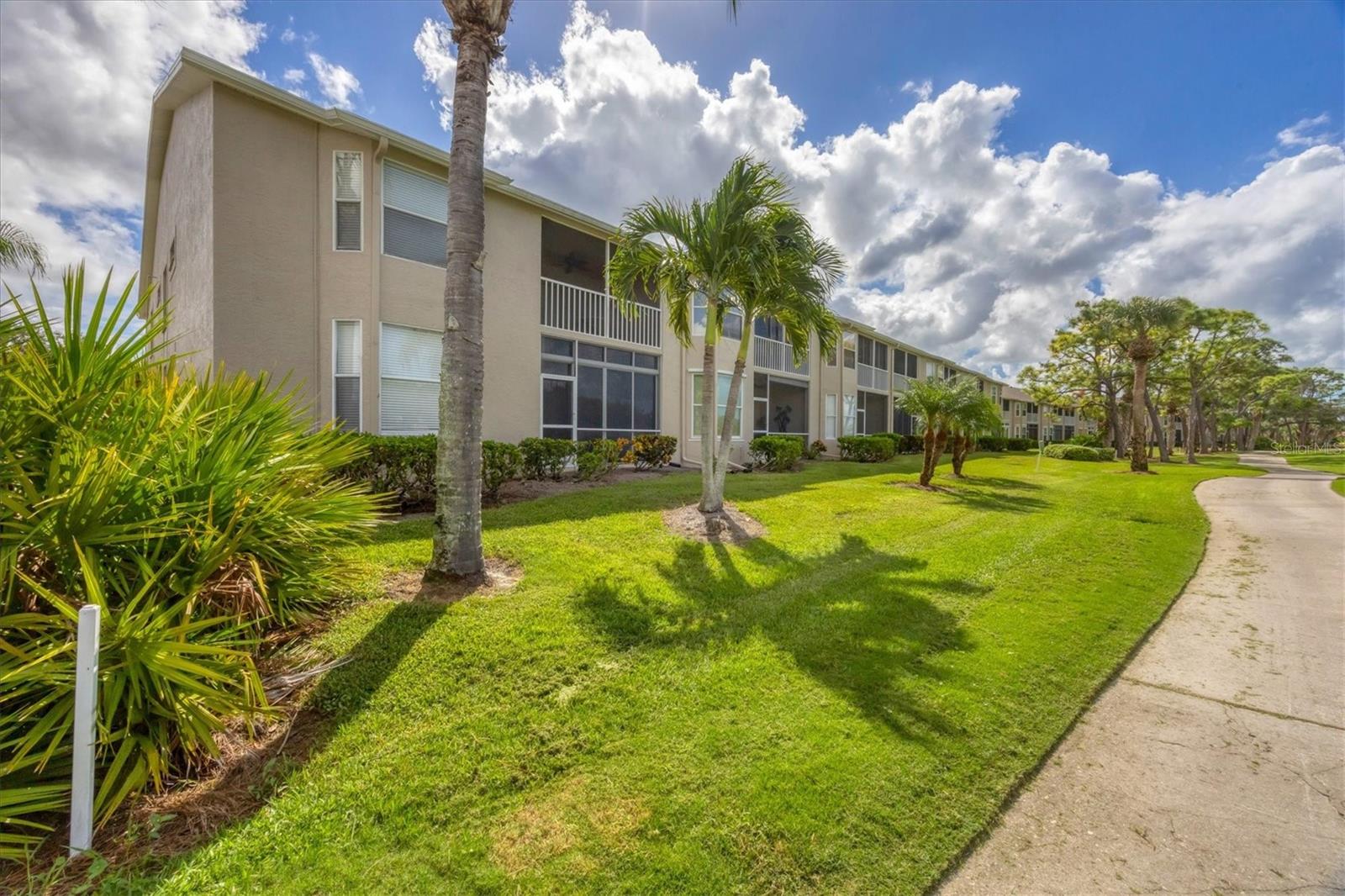 STONEYBROOK VERANDA GREENS 2 - Residential