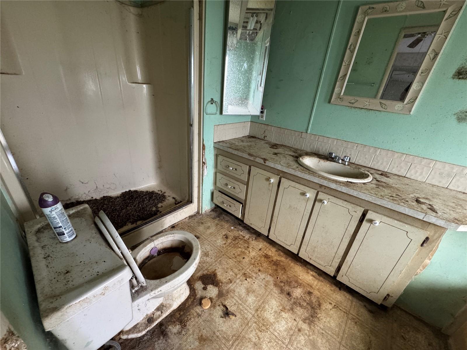 BROADMOOR - Residential