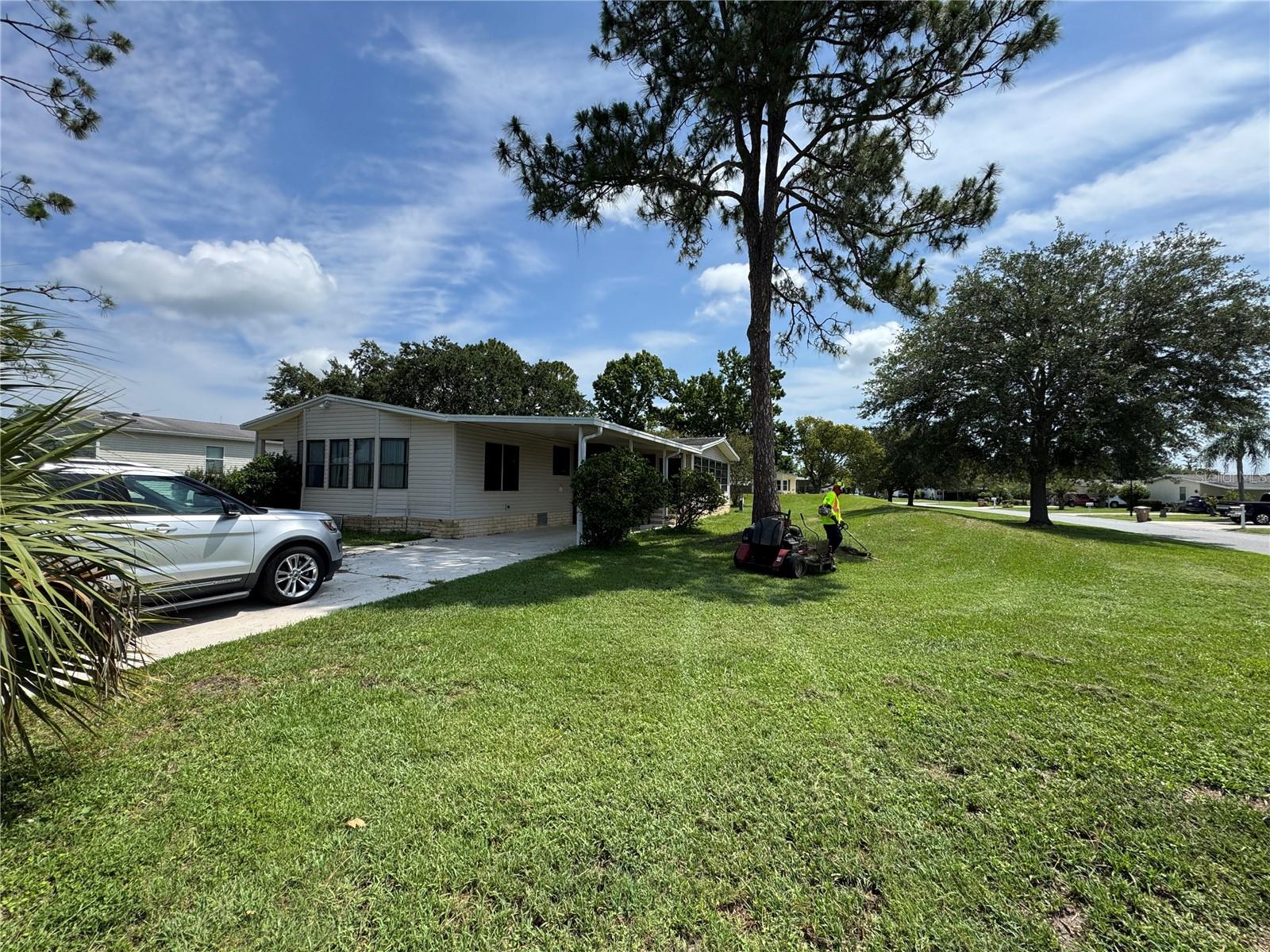 BROADMOOR - Residential