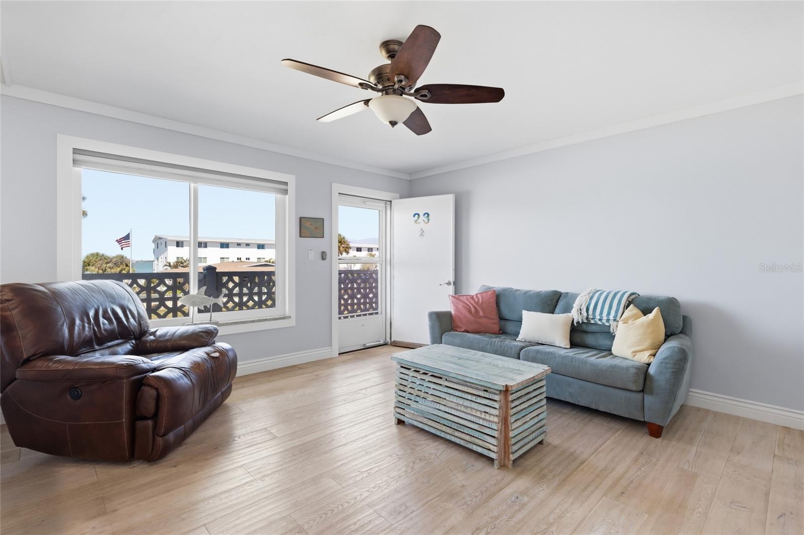 765 JOHN RINGLING BOULEVARD 23