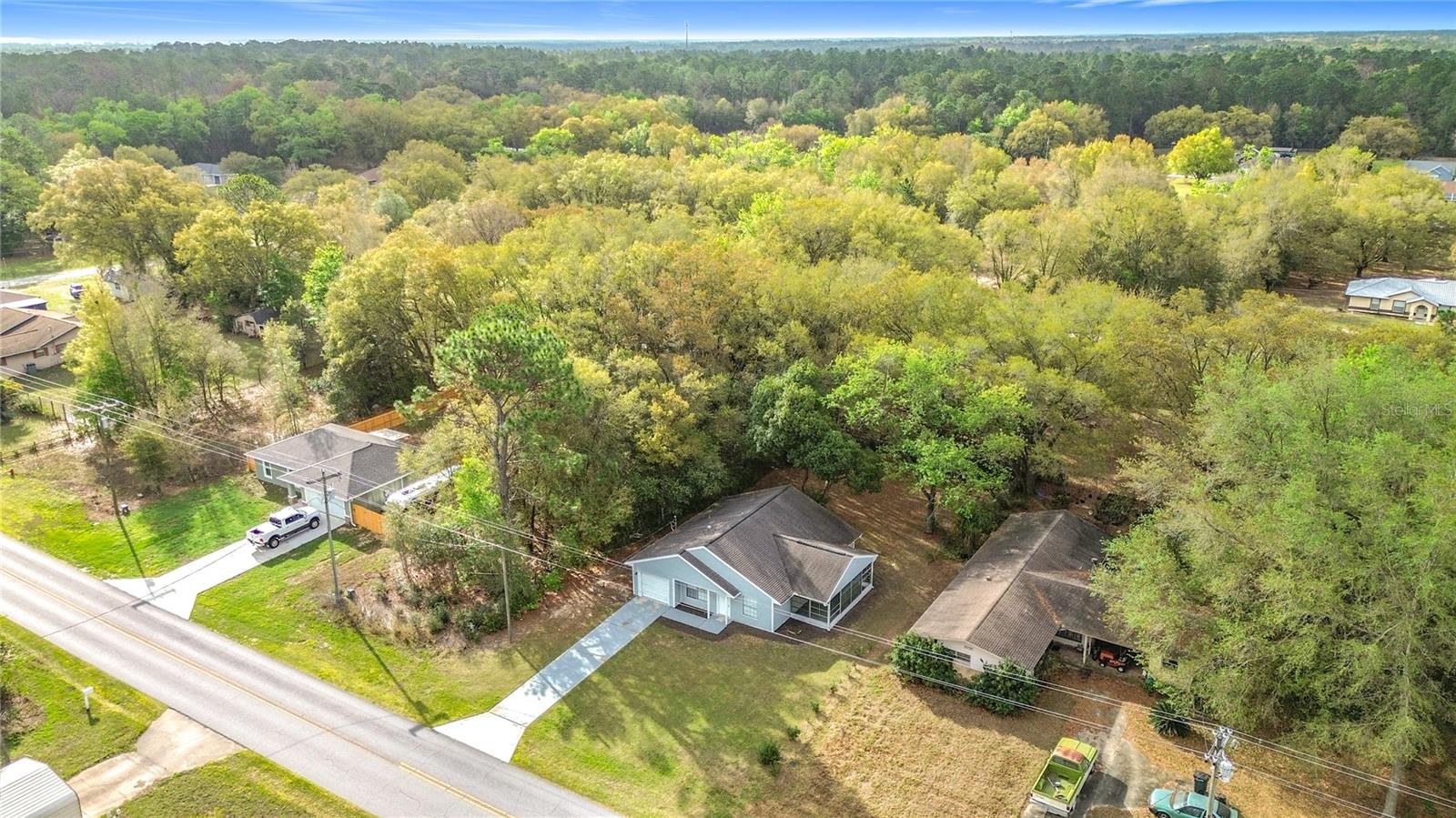 RAINBOW LAKES ESTATE - Residential