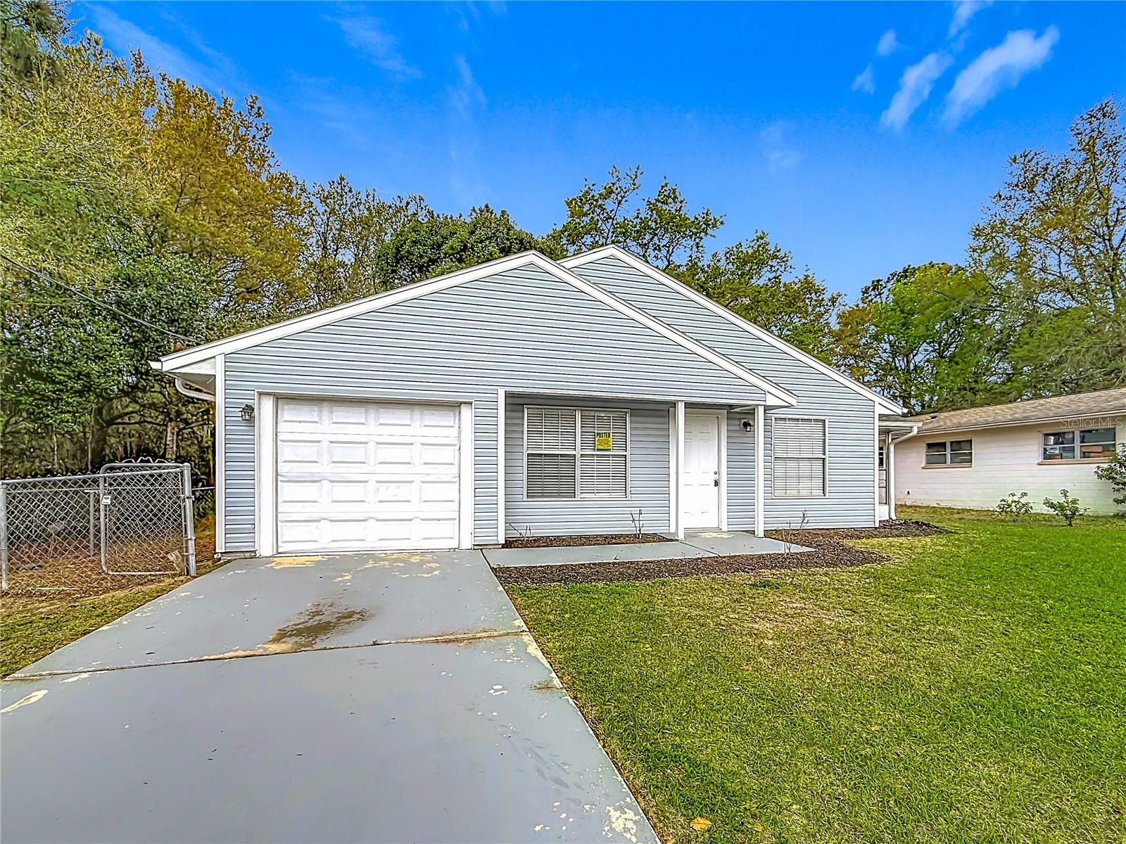 RAINBOW LAKES ESTATE - Residential