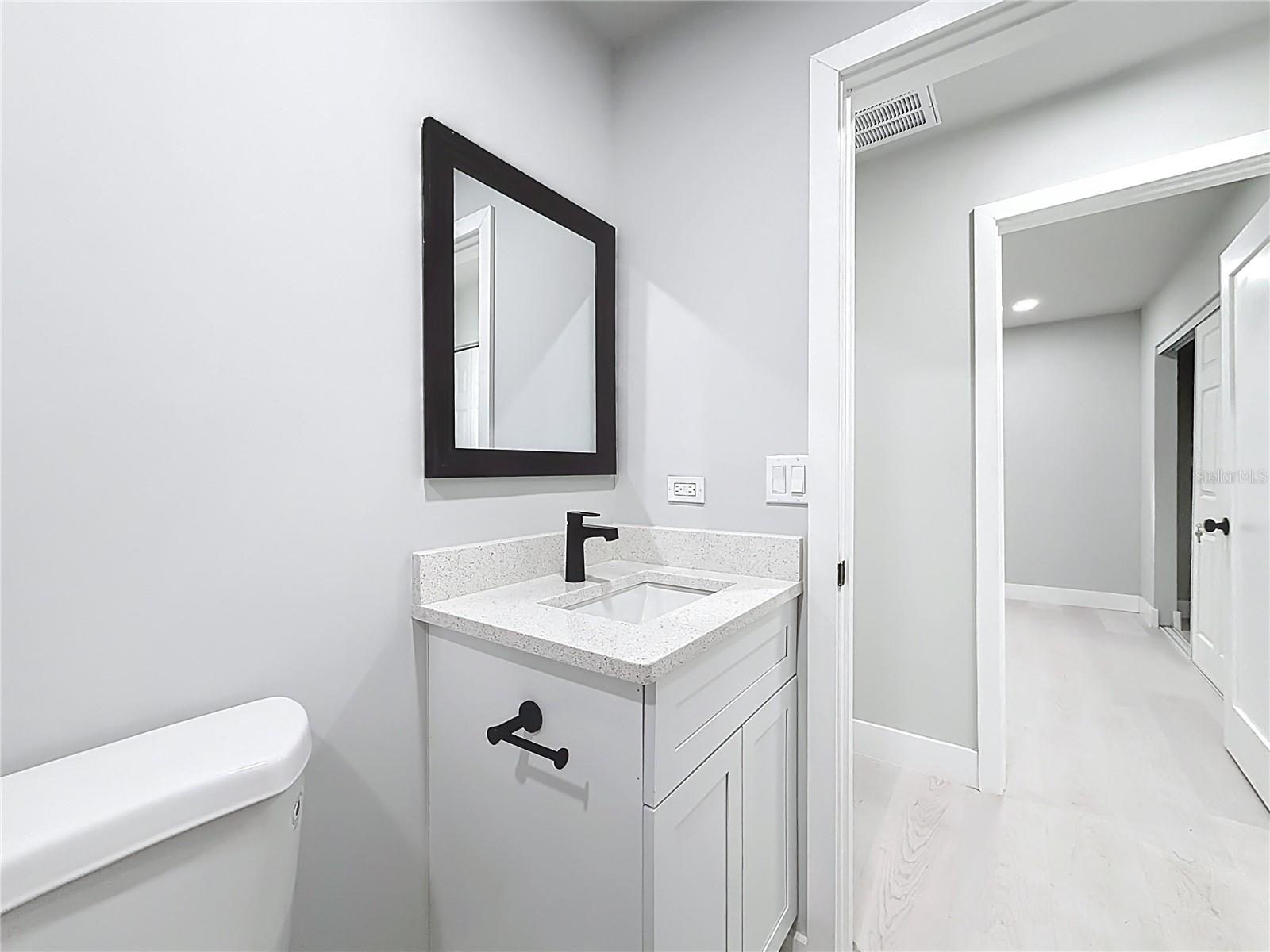 RAINBOW LAKES ESTATE - Residential