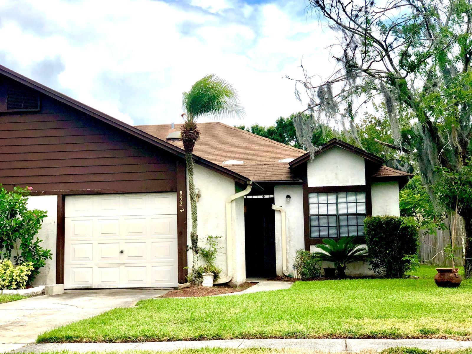 8522 SPARROWHAWK COURT